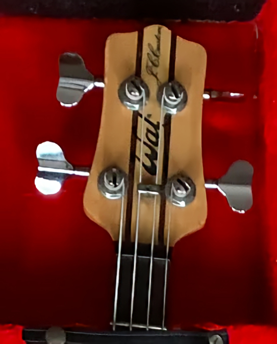 PB1150.headstock-front.jpg