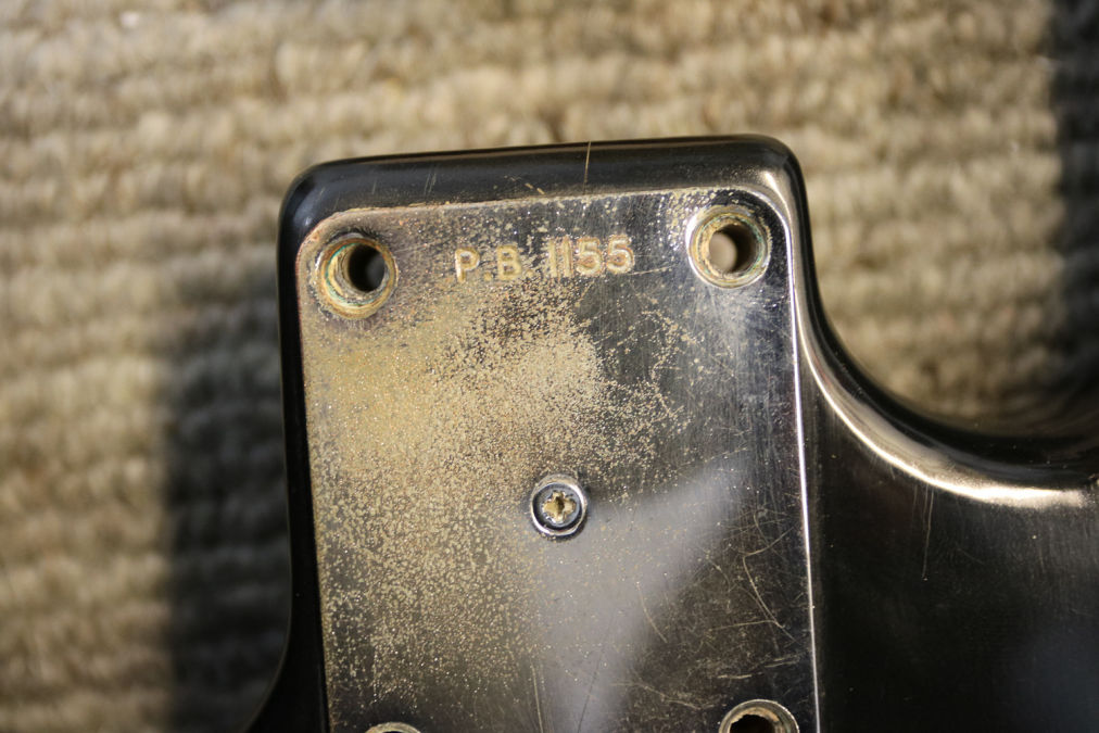 PB1155.neckplate.jpg