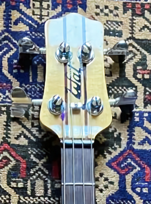 W2411.headstock-front.jpg