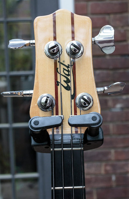 W2502.headstock-front.jpg