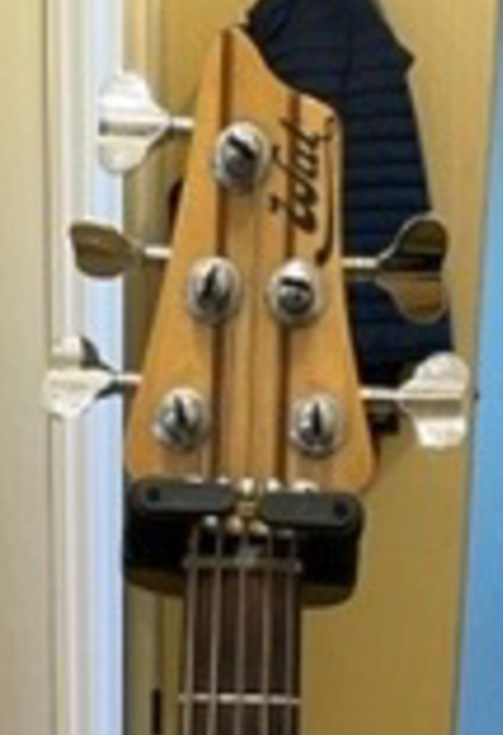 W2812.headstock-front.jpg