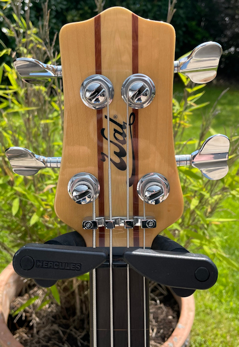 W3146.headstock-front.jpg