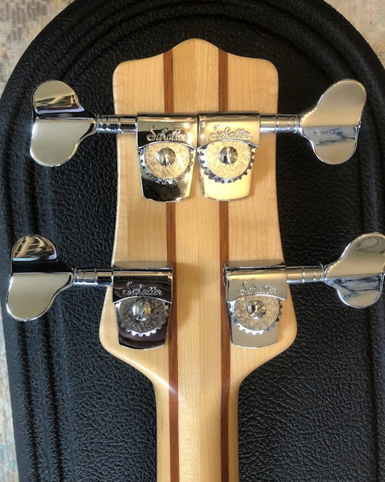 W4202.headstock-rear.jpg